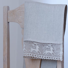 Kitchen Towel with dear lace