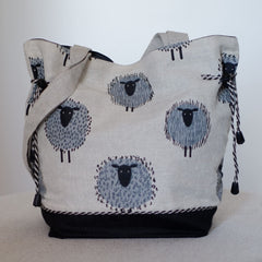 Shoulder Bag with different prints